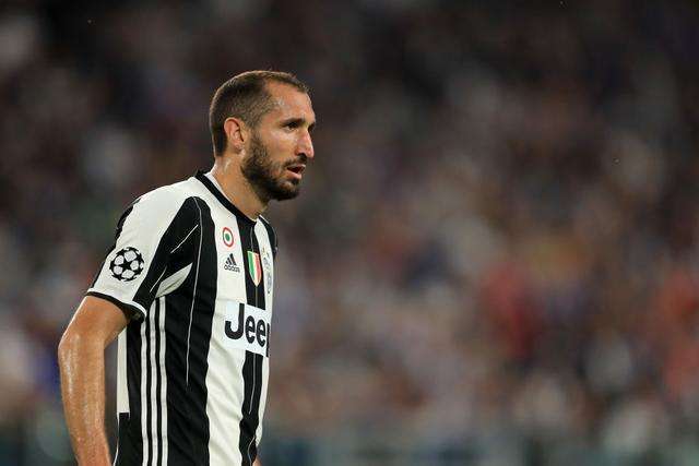  基耶利尼肌肉拉伤,尤文图斯防线告急  